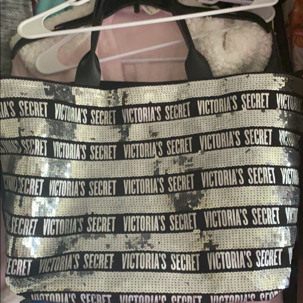 EUC VS Pink Tote